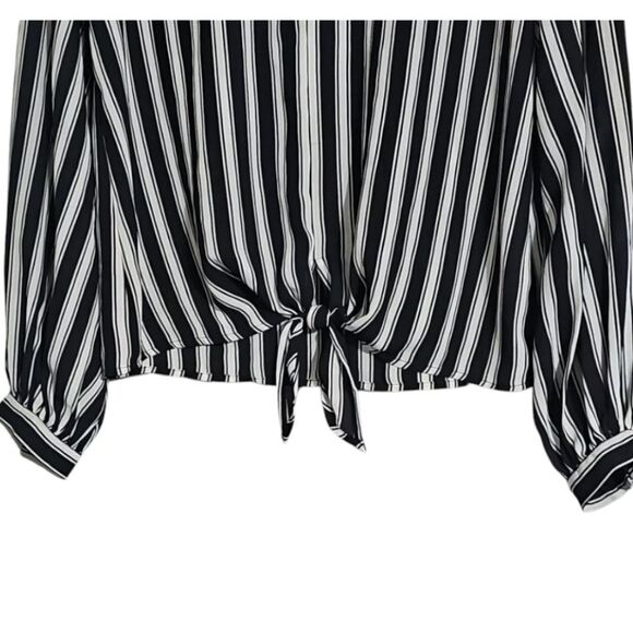 Express Top/Blouse Size S - Picture 4 of 4